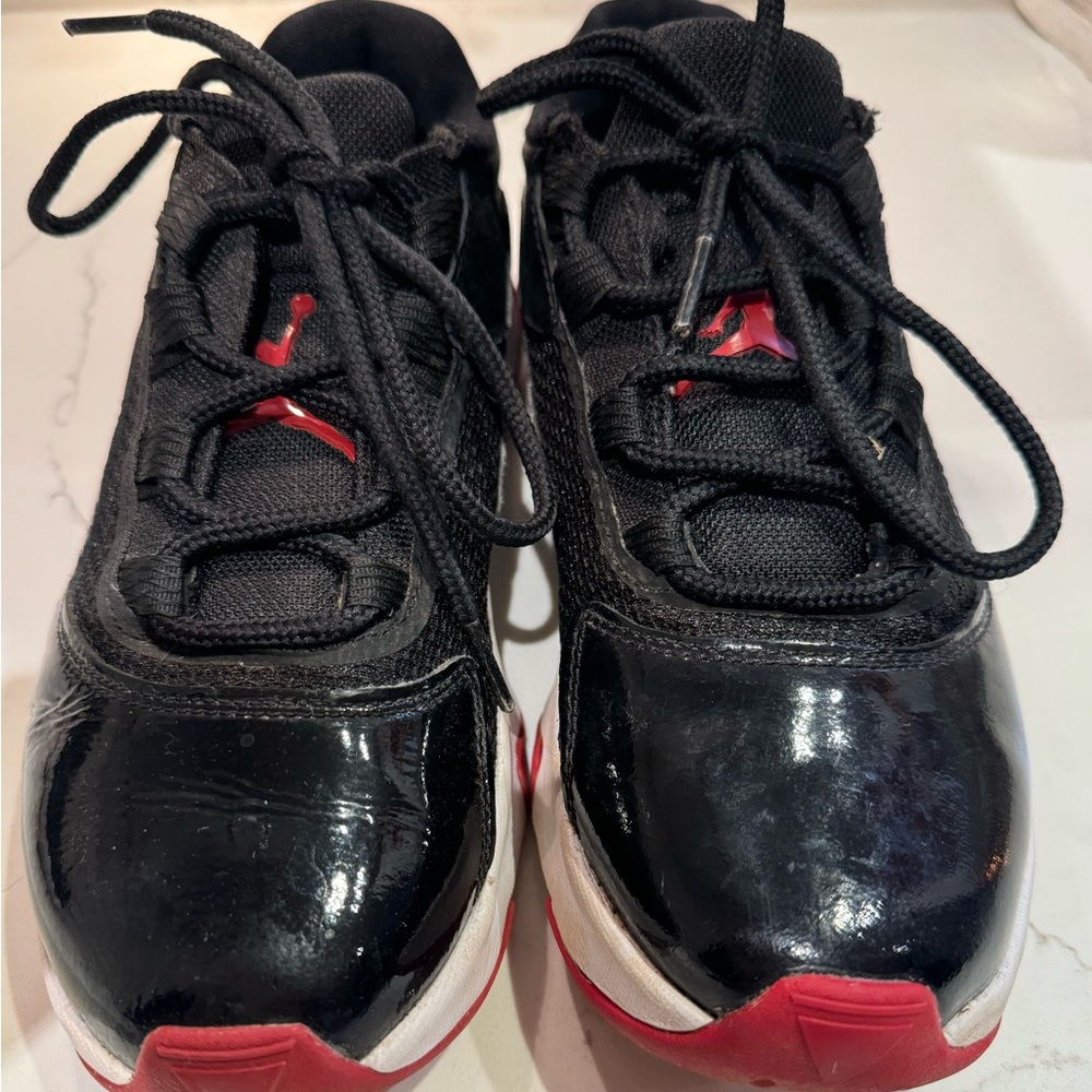 Nike air Jordan 11’s “Red” - Picture 2 of 5